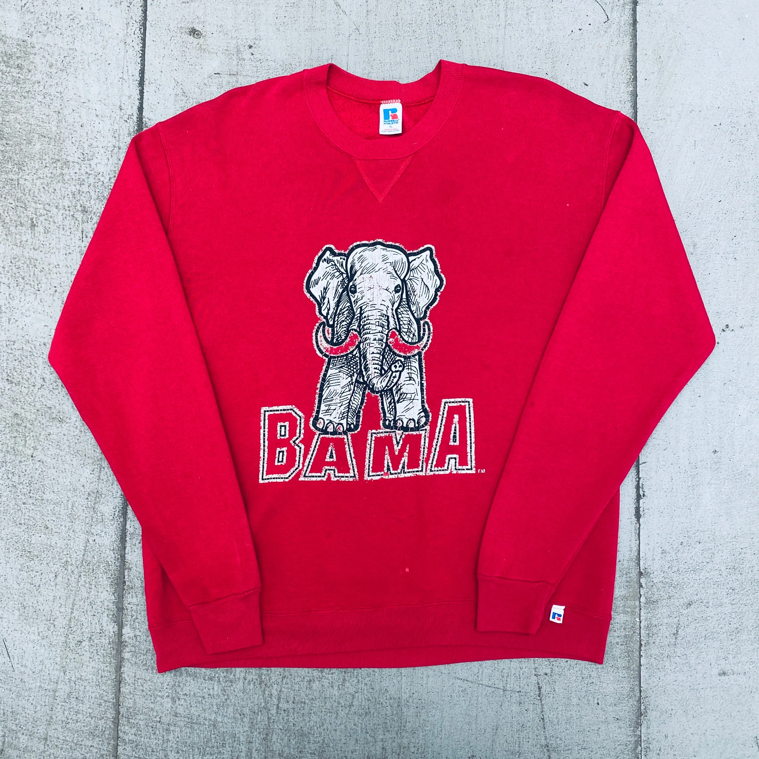 Alabama Crimson Tide: 1990's Russell Athletic Graphic Spellout Sweat (L)