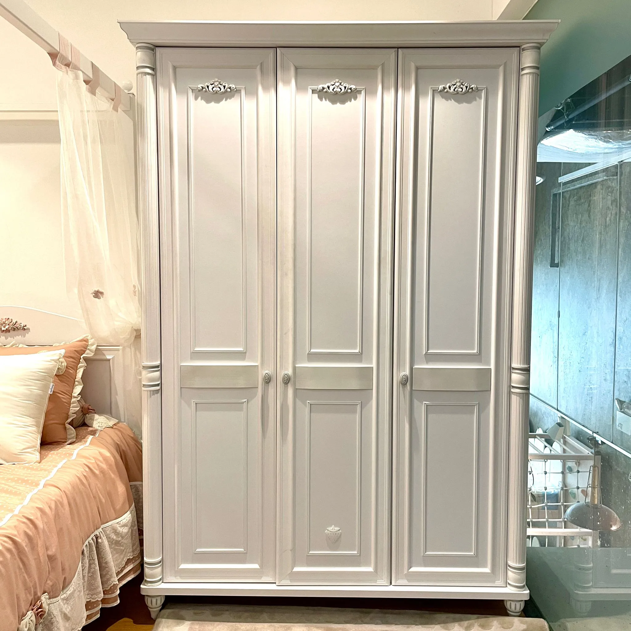 Cilek Romantic 3 Doors Wardrobe (Display)