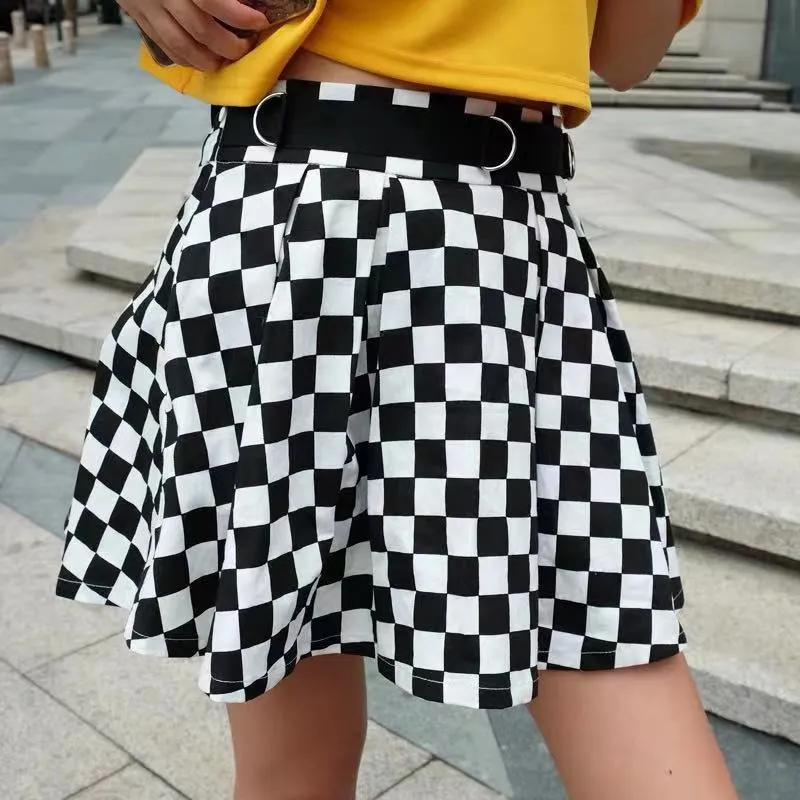 DARK GETHIC BLACK WHITE GRID SKIRT BY61015