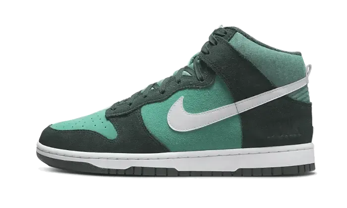 Nike Dunk High Retro SE Athletic Club