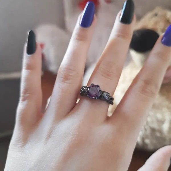 Punk Skull Round Amethyst Gothic Ring